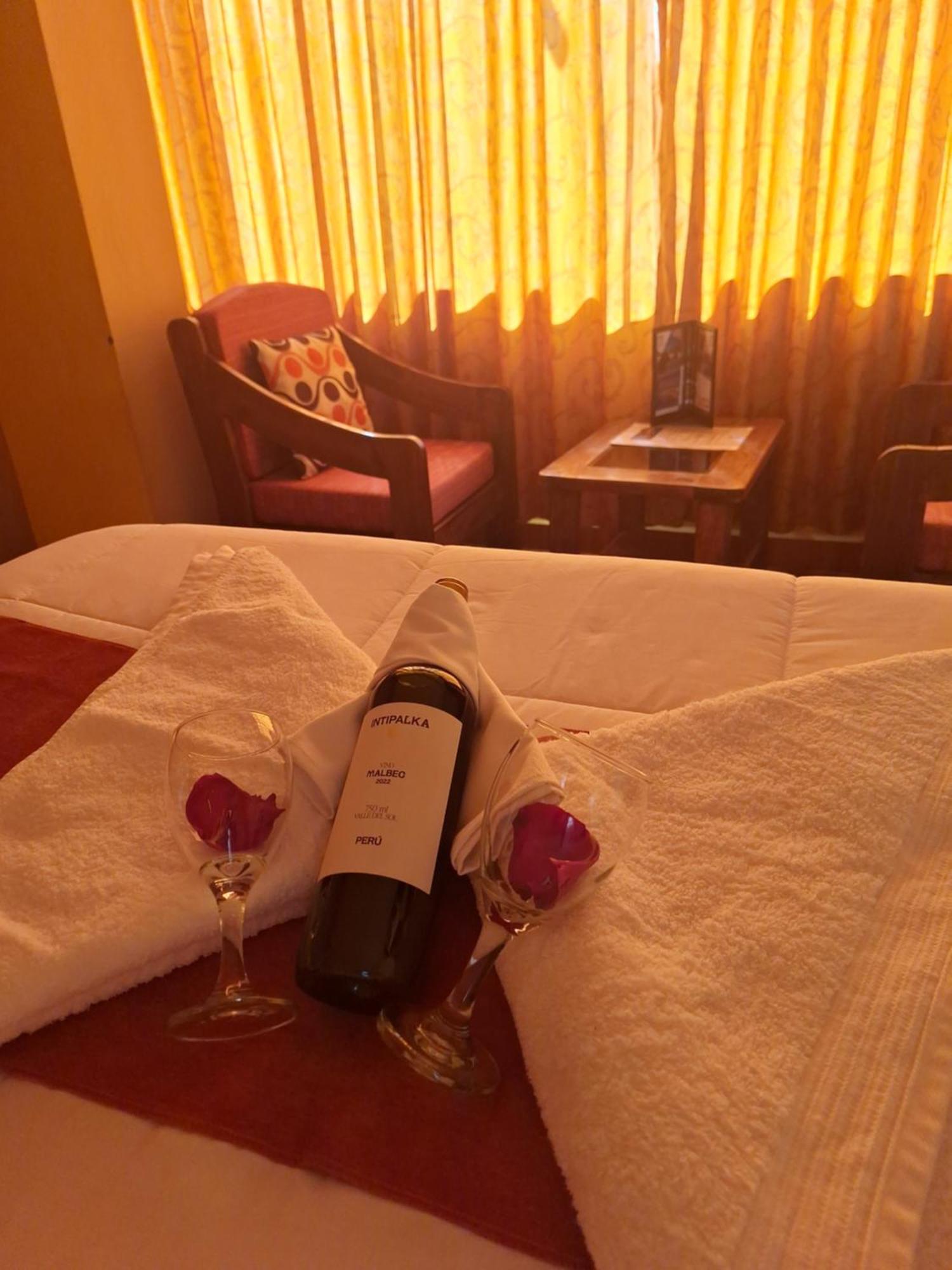 Chaska Valle Inn Urubamba Buitenkant foto