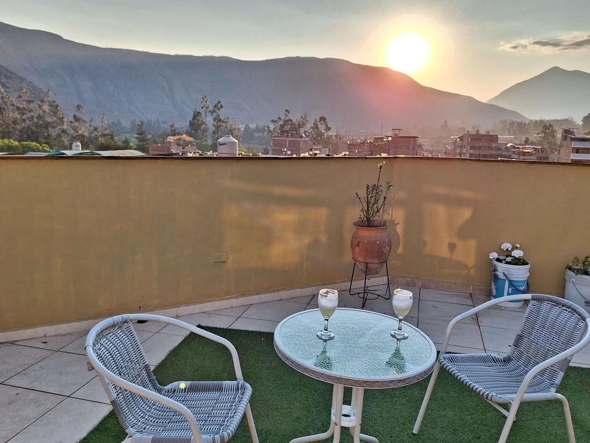Chaska Valle Inn Urubamba Buitenkant foto
